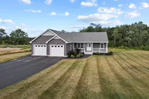 204 Edenfield Dr, Hermon, ME 04401 - Photo 5