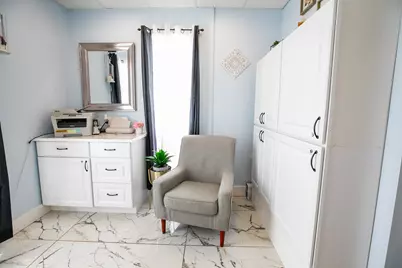 557 Hammond Street, Bangor, ME 04401 - Photo 15