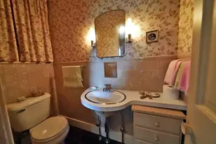 33 Pleasant St, Houlton, ME 04730 - Photo 53