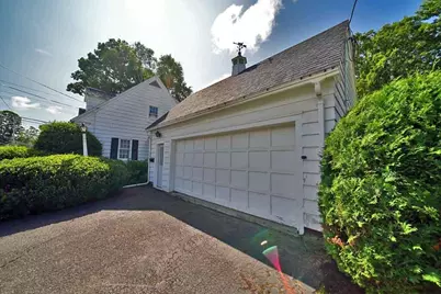 33 Pleasant Street, Houlton, ME 04730 - Photo 15