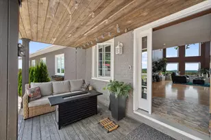 33 Booberry Hl Rd, Madison, ME 04950 - Photo 9