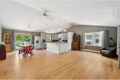 1569 Roosevelt Trail, Raymond, ME 04071 - Photo 11