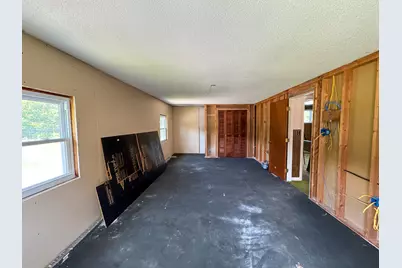 26 Hale Street, Lincoln, ME 04457 - Photo 27