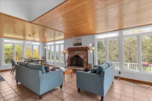 10 Green St, Castine, ME 04421 - Photo 27