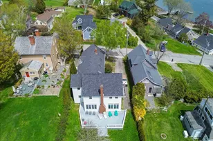 10 Green St, Castine, ME 04421 - Photo 63