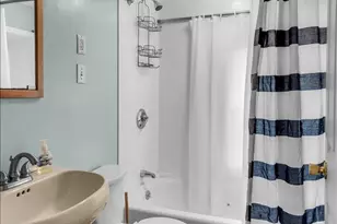 10 Green St, Castine, ME 04421 - Photo 23