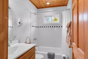 10 Green St, Castine, ME 04421 - Photo 39