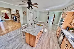 245 Eastern Ave, Brewer, ME 04412 - Photo 17