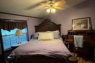 47 Round Stone Rd, Mount Vernon, ME 04352 - Photo 9