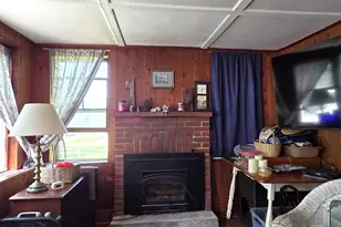 30 Bowdoin St, Houlton, ME 04730 - Photo 3