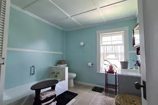 30 Bowdoin St, Houlton, ME 04730 - Photo 21