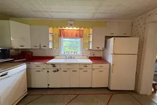 10 Palm St, Baileyville, ME 04694 - Photo 19