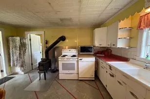 10 Palm St, Baileyville, ME 04694 - Photo 17