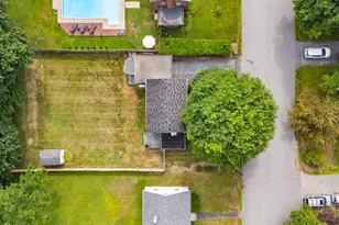 16 Brooks Ave, Lewiston, ME 04240 - Photo 29