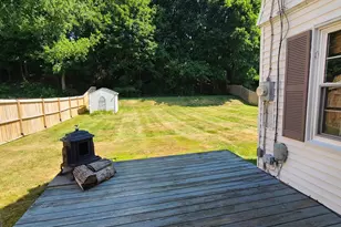 16 Brooks Ave, Lewiston, ME 04240 - Photo 27