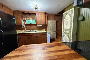 910 Mutton Ln, Clinton, ME 04927 - Photo 9