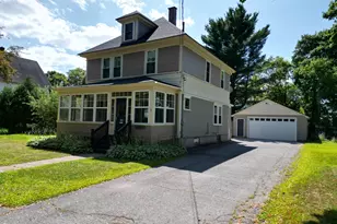 158 Highland Ave, Millinocket, ME 04462 - Photo 1