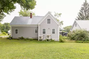 147 N Main St, Monmouth, ME 04265 - Photo 27