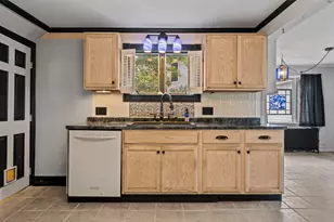 62 Warren St, Rockland, ME 04841 - Photo 41