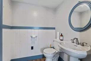 62 Warren St, Rockland, ME 04841 - Photo 37