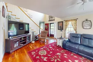 102 Water St, Guilford, ME 04443 - Photo 33