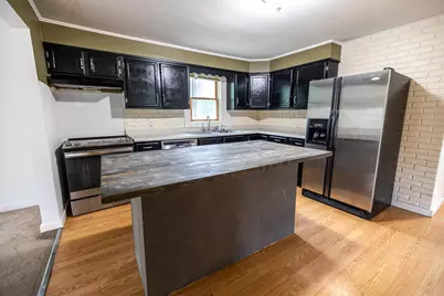 28 Mathews Avenue, Waterville, ME 04901 - Photo 3