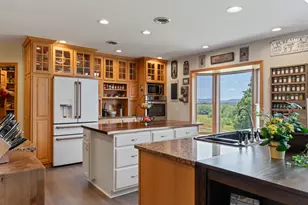 507 Mt Pleasant St, Rockport, ME 04856 - Photo 27