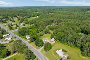 817 Riverside Dr, Augusta, ME 04330 - Photo 15