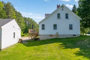 817 Riverside Dr, Augusta, ME 04330 - Photo 3