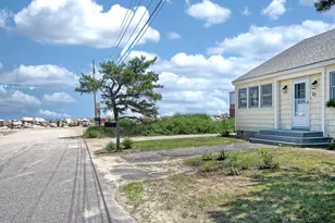 27 Sunrise Ave, Saco, ME 04072 - Photo 15