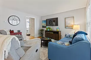 6 Carriage Way, Saco, ME 04072 - Photo 9