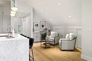 2 India St, Portland, ME 04101 - Photo 17