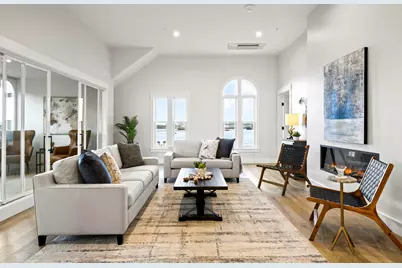 2 India Street #4, Portland, ME 04101 - Photo 1