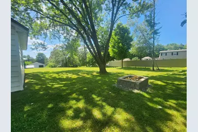 34 Cedar Street, East Millinocket, ME 04430 - Photo 39