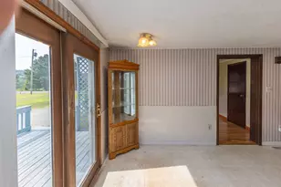 25 Mountain View Dr, Rockland, ME 04841 - Photo 9