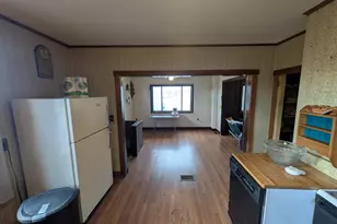 85 School St, Millinocket, ME 04462 - Photo 7