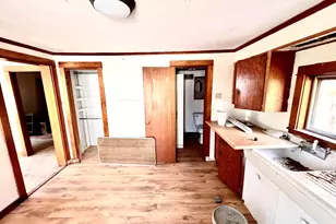 85 School St, Millinocket, ME 04462 - Photo 19