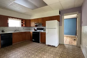 75 Pleasant Ave, Sangerville, ME 04479 - Photo 23