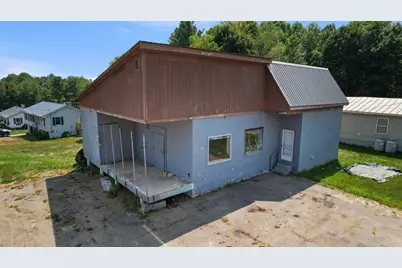 47 Bray Avenue, Fairfield, ME 04937 - Photo 17