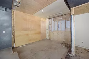 47 Bray Ave, Fairfield, ME 04937 - Photo 33