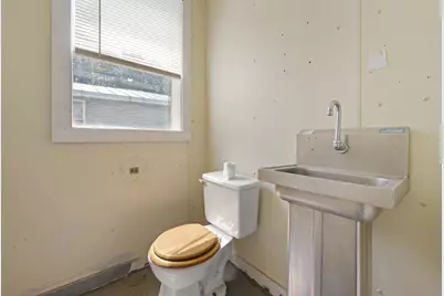 47 Bray Avenue, Fairfield, ME 04937 - Photo 35