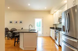 220 Camden St, Rockland, ME 04841 - Photo 5