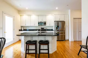 220 Camden St, Rockland, ME 04841 - Photo 7