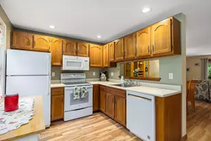 73 Ocean Park Rd, Saco, ME 04072 - Photo 15