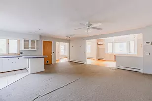 32 Orange St, Lewiston, ME 04240 - Photo 11