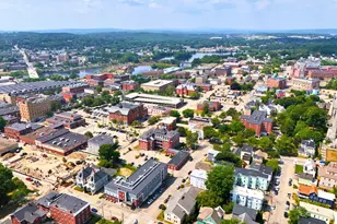 100 Blake St, Lewiston, ME 04240 - Photo 9