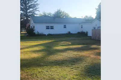 17 Willow Street, Howland, ME 04448 - Photo 3