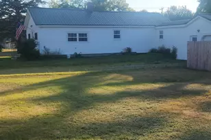 17 Willow St, Howland, ME 04448 - Photo 3