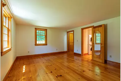 34 Curtis Avenue, Camden, ME 04843 - Photo 15