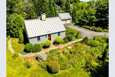 34 Curtis Avenue, Camden, ME 04843 - Photo 3